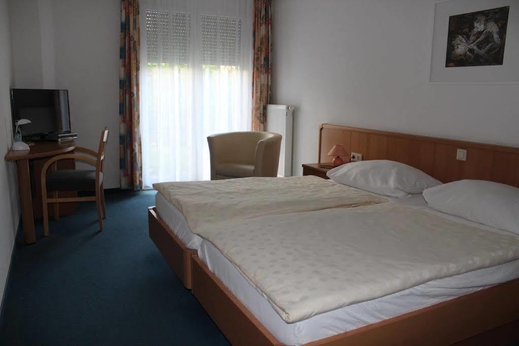 Hotel Zum Goldenen Wagen Maulburg Luaran gambar